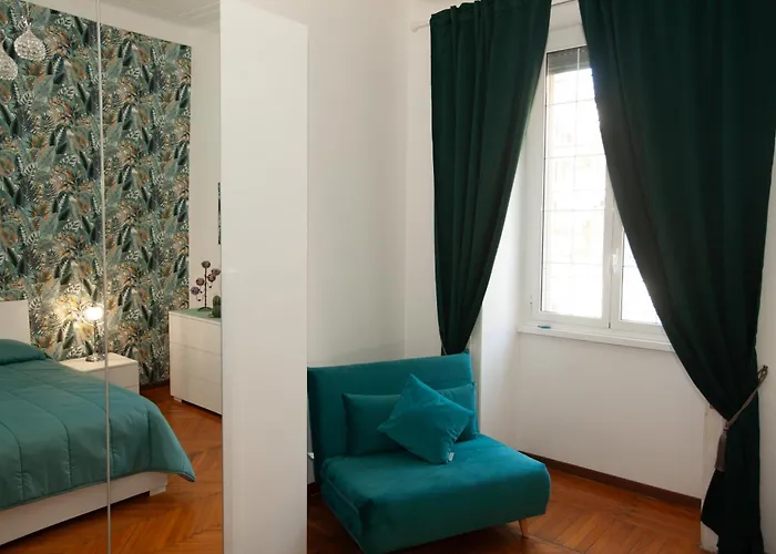 Three Sisters- La Casa Nel Cuore Di Roma